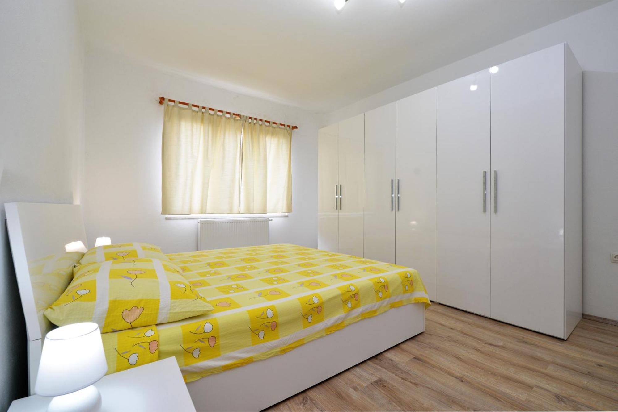 Apartments Goranka 2 Murter Extérieur photo