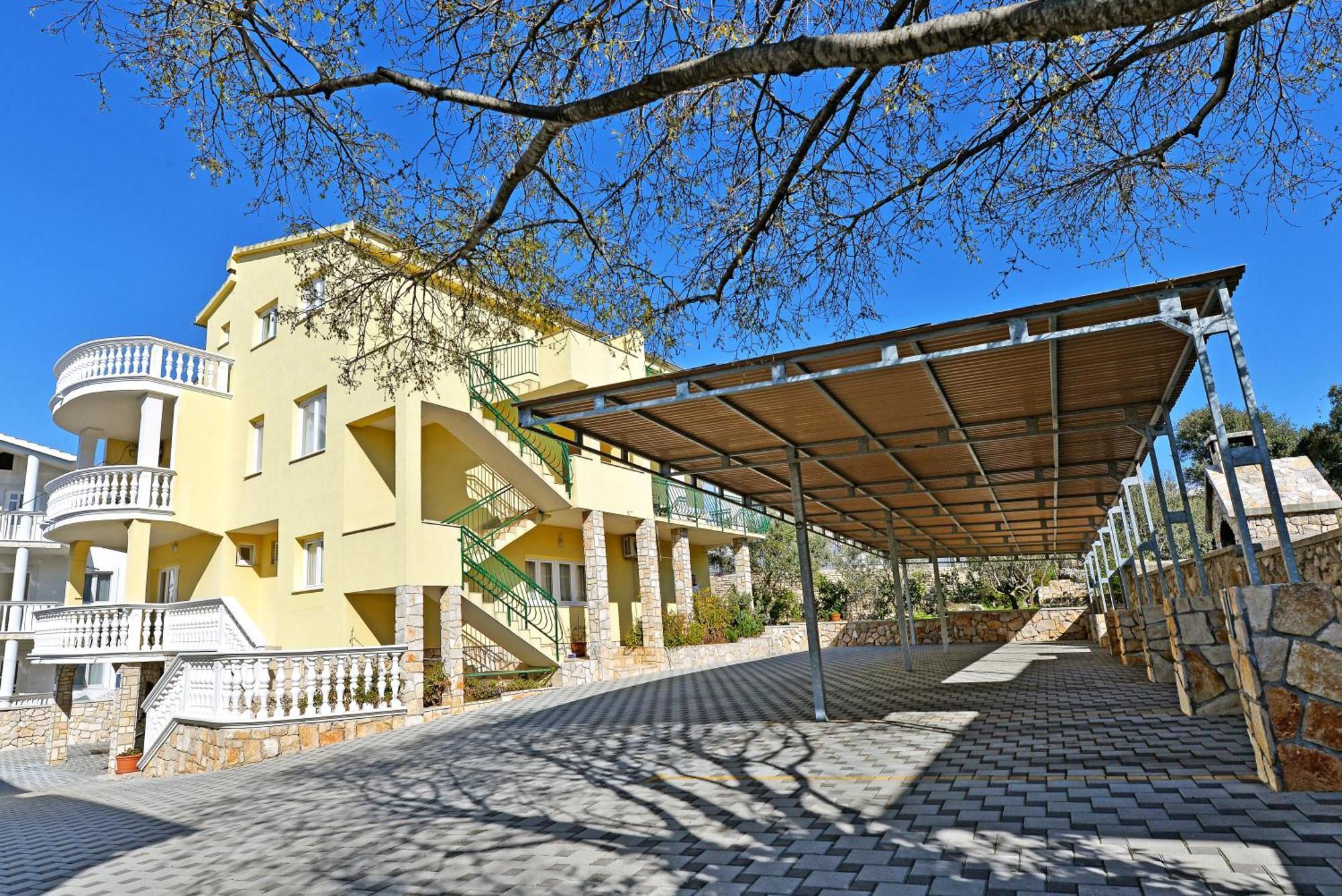 Apartments Goranka 2 Murter Extérieur photo